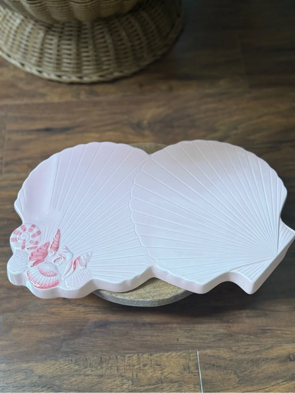 Shafford vintage seashell